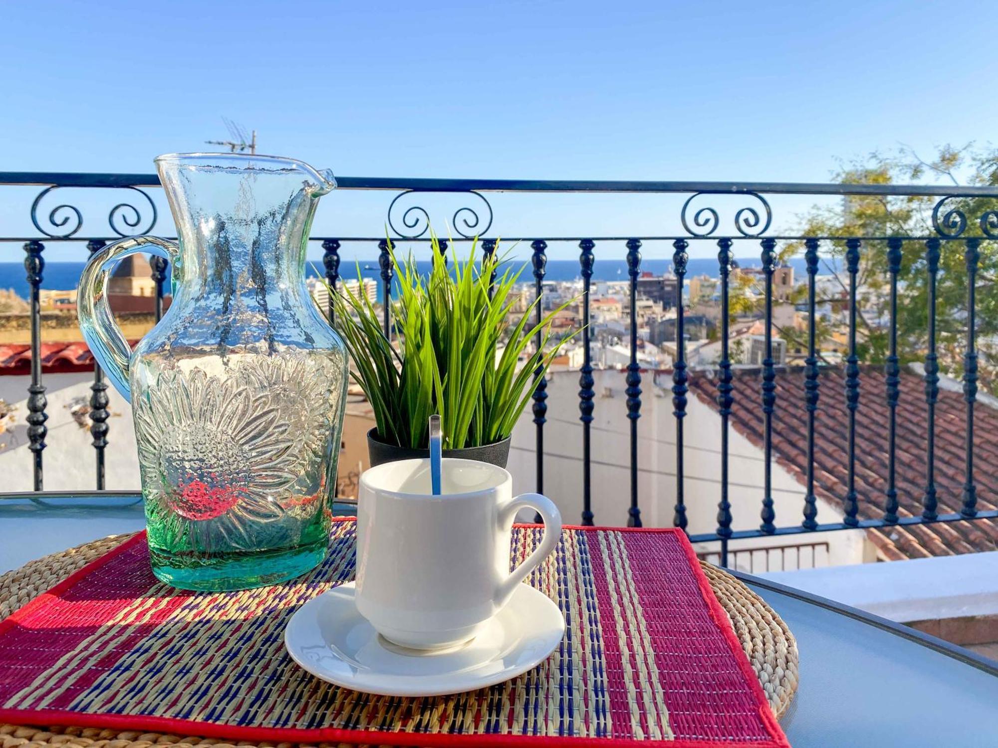 Casa Moll. Tradicion Y Bonitas Vistas De Alicante Eksteriør billede